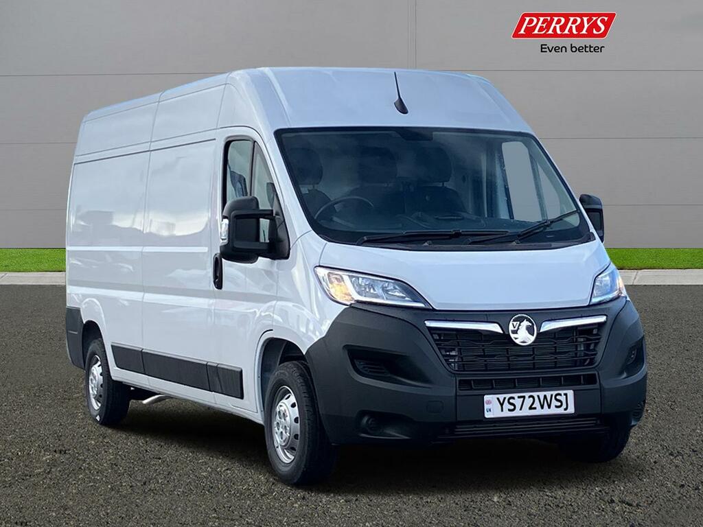 Compare Vauxhall Movano Diesel YS72WSJ White