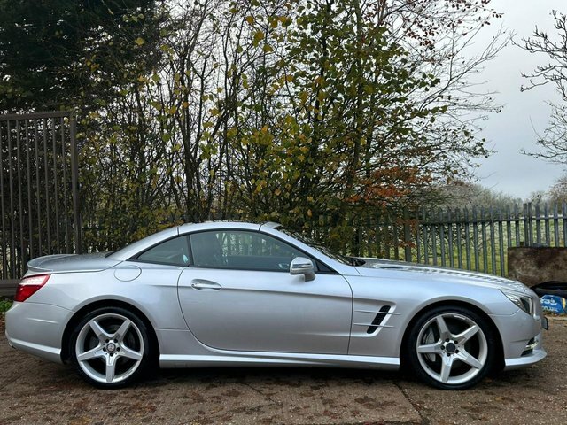Compare Mercedes-Benz SL Class 3.5 Sl350 Amg Sports Package Airscarf Panor RO13JDK Silver