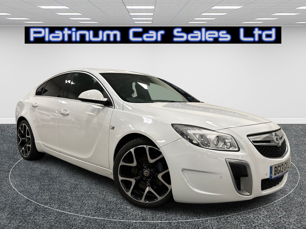 Compare Vauxhall Insignia Insignia Vxr Supersport BG13GYJ White