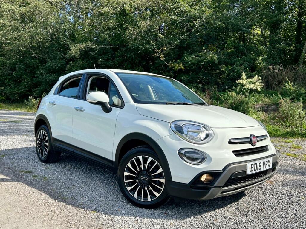 Compare Fiat 500X 1.0 Firefly Turbo Multiair City Cross1owner-6s BD19VRX White