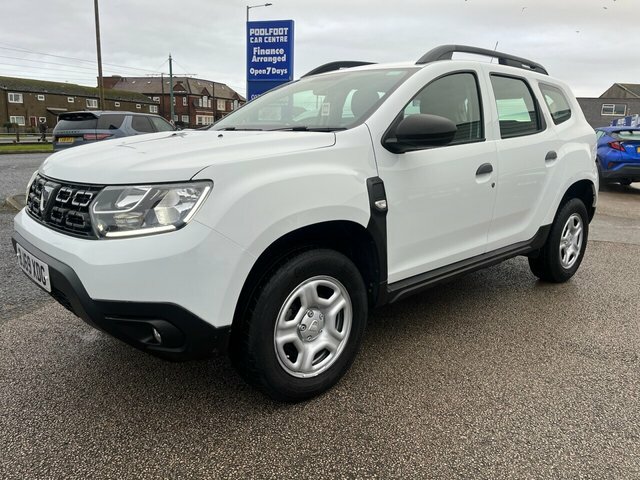 Compare Dacia Duster 1.0 Essential Tce 100 Bhp BJ69XDG White