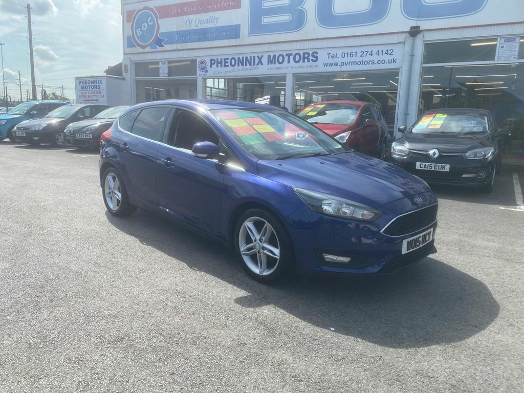 Compare Ford Focus Zetec Tdci WO15NCY Blue
