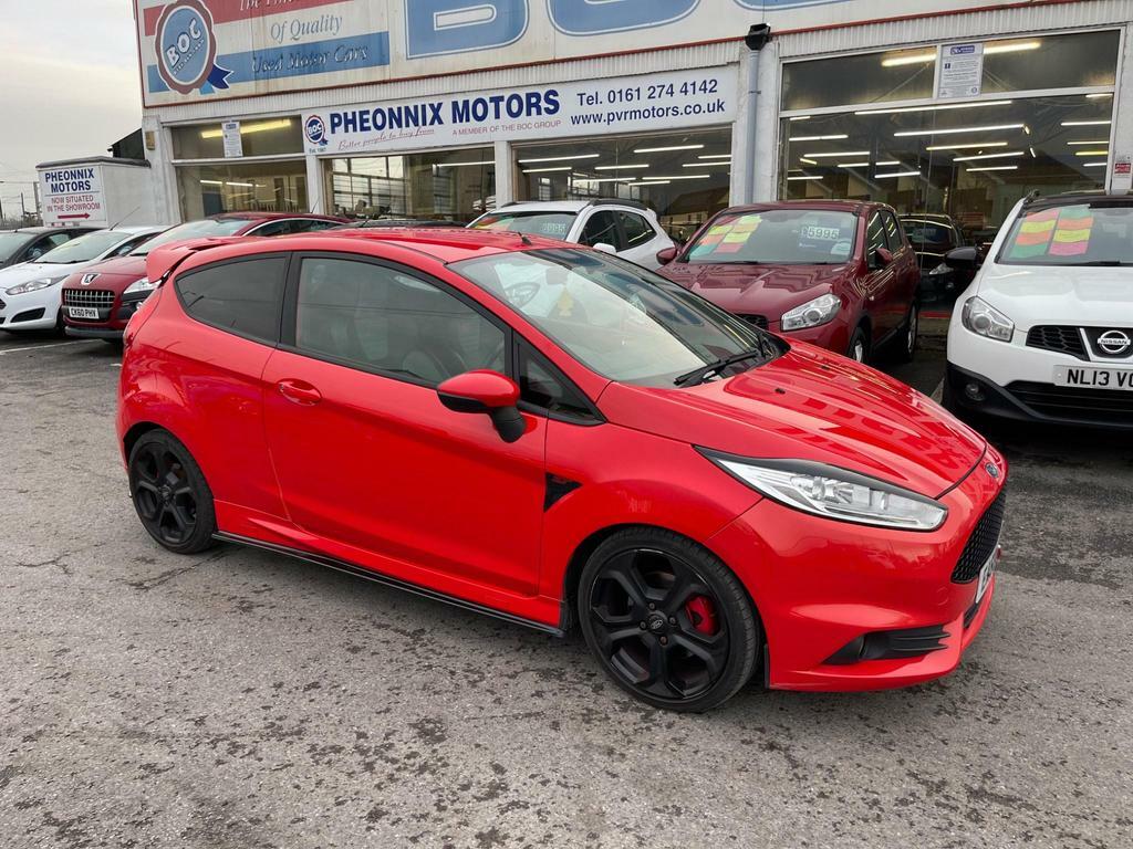 Compare Ford Fiesta 1.6T Ecoboost St-2 Euro 5 EA63YCP Red