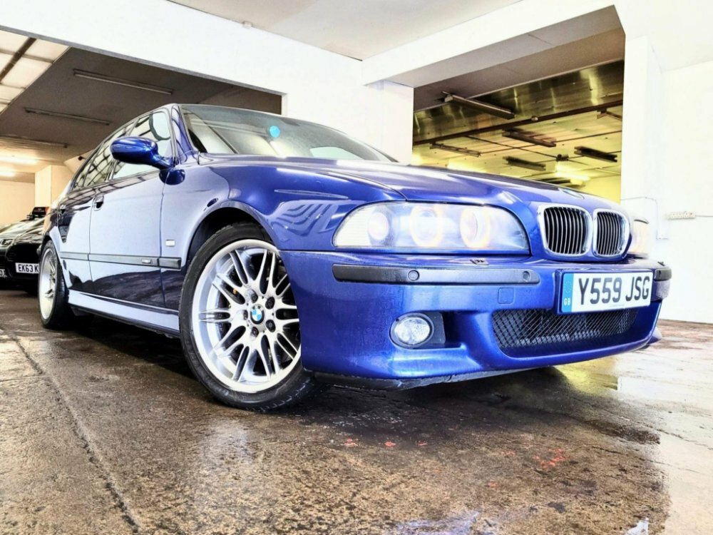 Compare BMW M5 4.9 4dr Y559JSG Blue