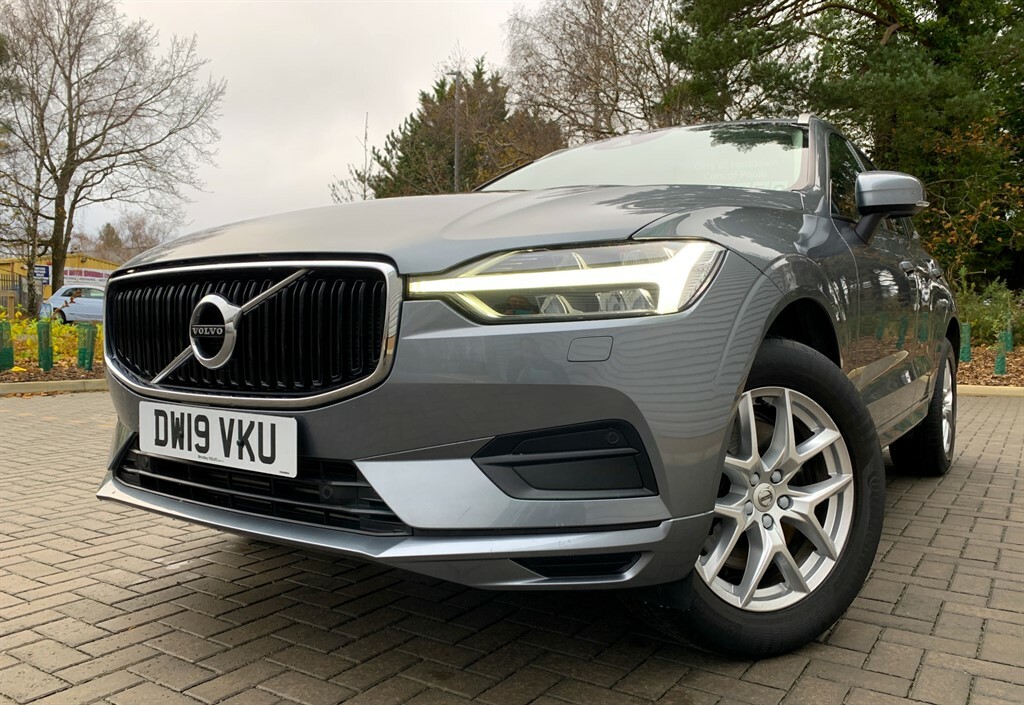 Compare Volvo XC60 T5 Momentum Only Covered 23000 Miles DW19VKU Grey