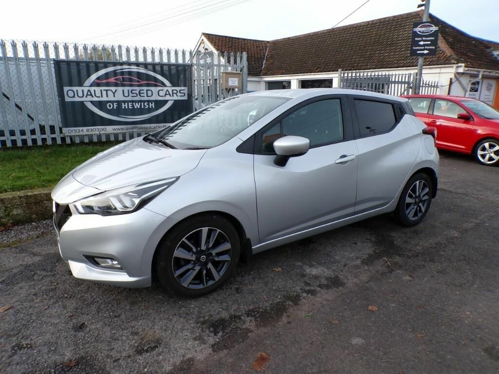Compare Nissan Micra Hatchback 1.5 Dci N-connecta Euro 6 Ss 201 VN67WZM Silver