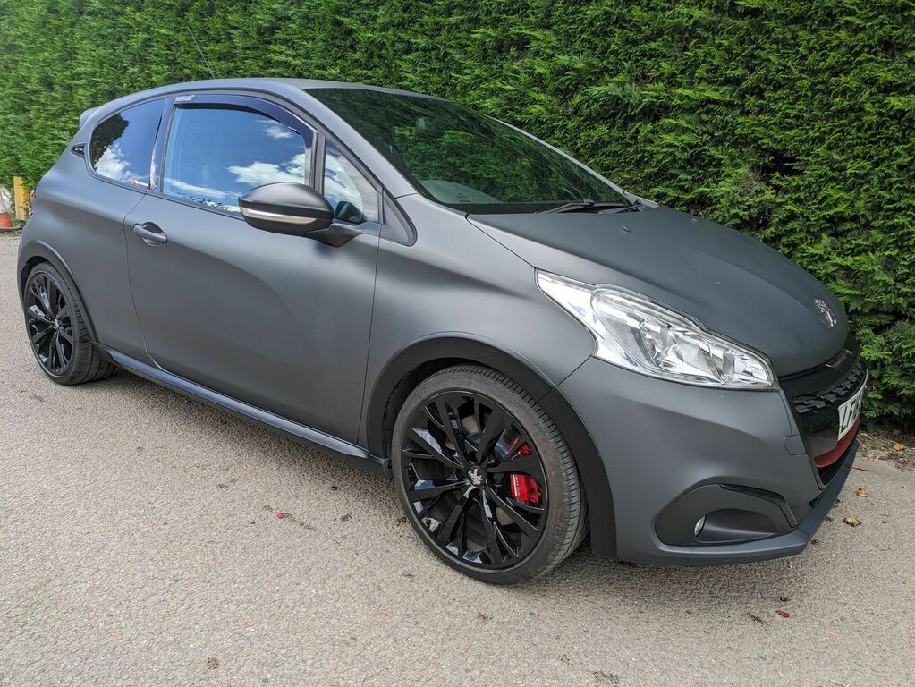 Compare Peugeot 208 208 Gti By Peugeot Sport Thp Ss LF16OKU Silver