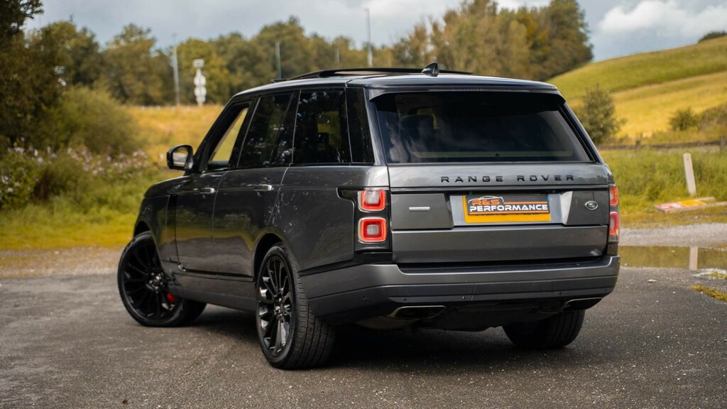 Compare Land Rover Range Rover Range Rover Sdv8 AE18YLB Grey