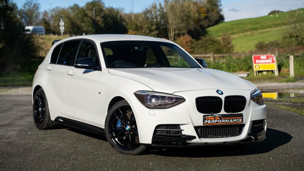 Compare BMW 1 Series 2014 14 M135i LX14VMD White