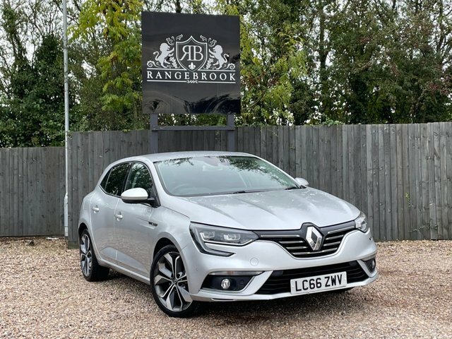 Compare Renault Megane 1.6 Signature Nav Dci LC66ZWV Silver