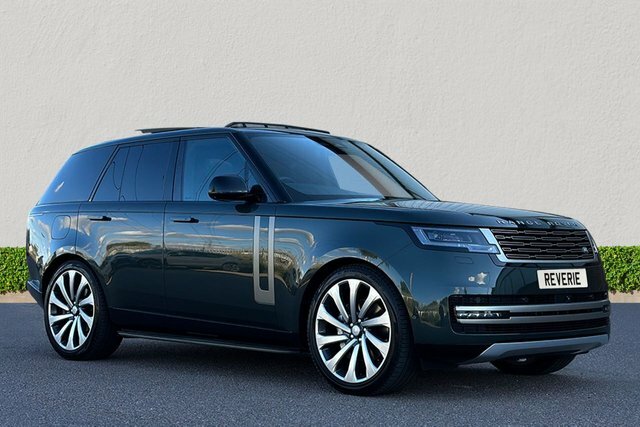 Compare Land Rover Range Rover 3.0 Hse 395 Bhp LN72XEF Green