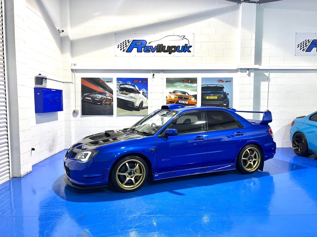 Compare Subaru Impreza Sti Spec Type-ra 1 Of 2 Rare S Carbon Bonnet SR05XGT Blue