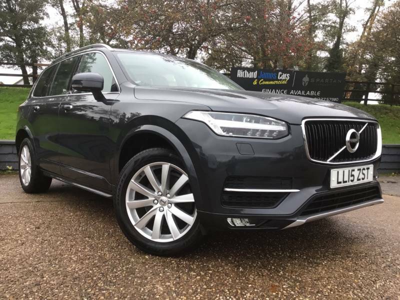Compare Volvo XC90 2.0 D5 Momentum Awd Geartronic LL15ZST Grey