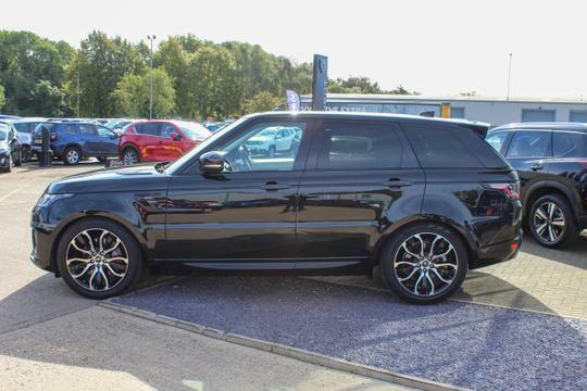 Compare Land Rover Range Rover Sport Range Rover Sport Hse Silver D Mhev LV21EZL Black