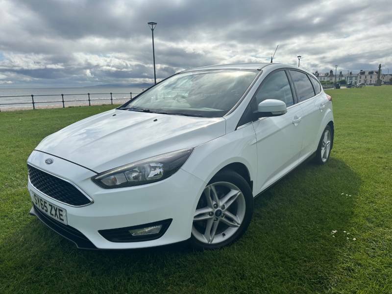 Compare Ford Focus 1.5 Tdci 120 Zetec SY65ZXE White