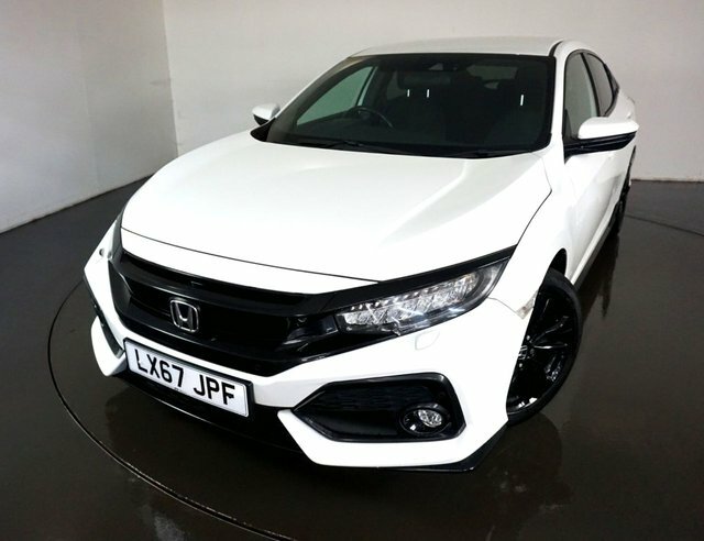 Compare Honda Civic 1.5 Vtec Sport 5D-bluetooth-cruise Control-satnav- LX67JPF White