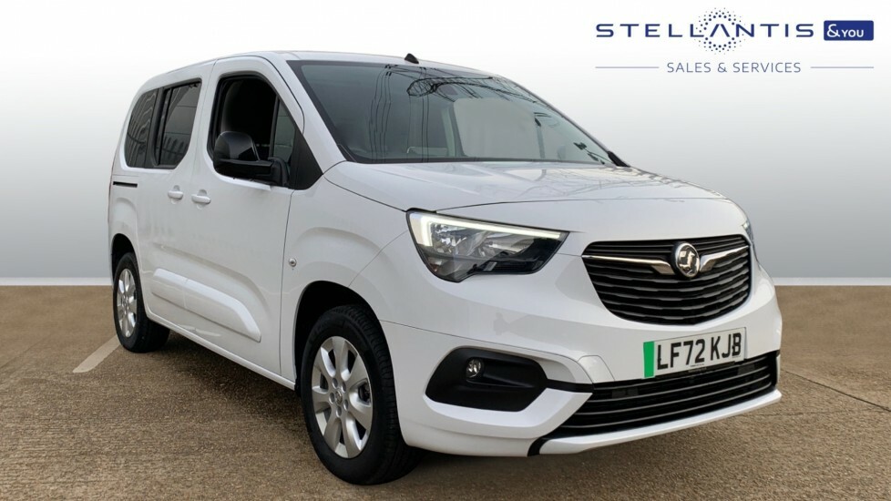 Compare Vauxhall Combo-e Life 50Kwh Se 5 Seat, 7.4Kw Charger LF72KJB 