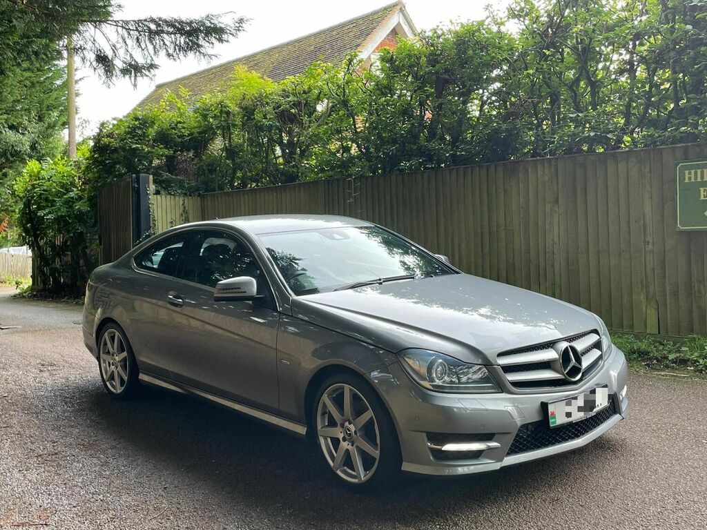 Compare Mercedes-Benz C Class Coupe 1.8 C180 Blueefficiency Amg Sport G-tronic X4MLM Silver
