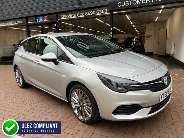 Compare Vauxhall Astra Hatchback FD20BYL Silver