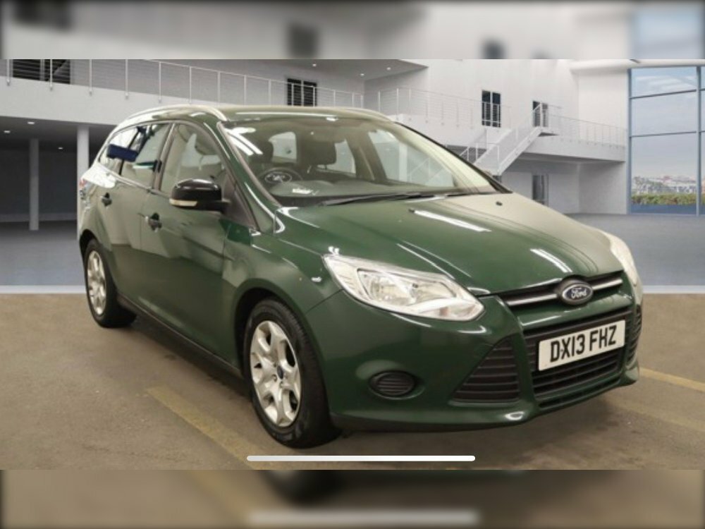 Compare Ford Focus 1.6 Tdci Edge Euro 5 Ss DX13FHZ Green