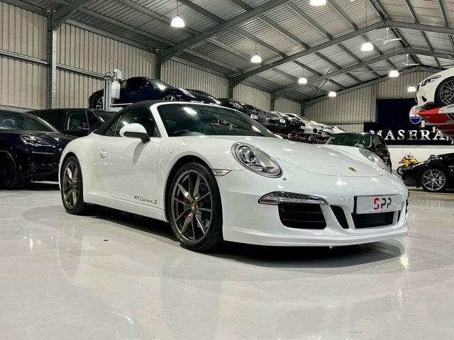 Compare Porsche 911 911 Carrera S GL07ERS White