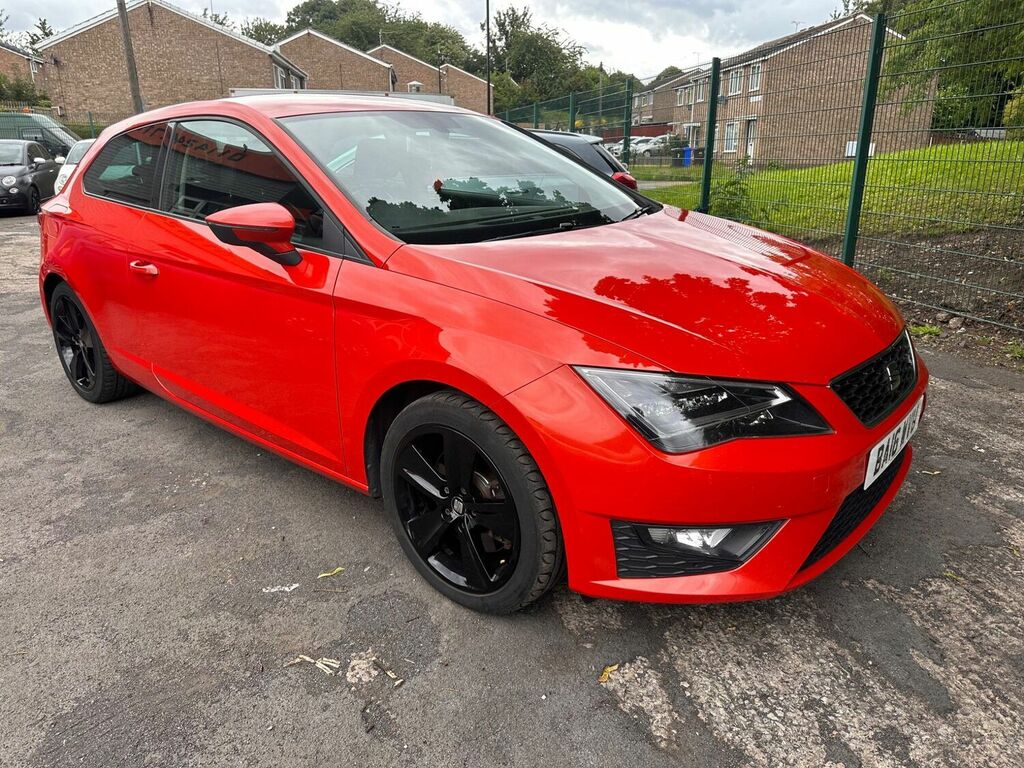 Compare Seat Leon Hatchback 2.0 Tdi Fr Sport Coupe Euro 6 Ss BA16WVU Red