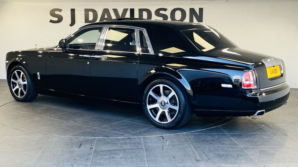 Rolls-Royce Phantom 6.7 V12 Black #1