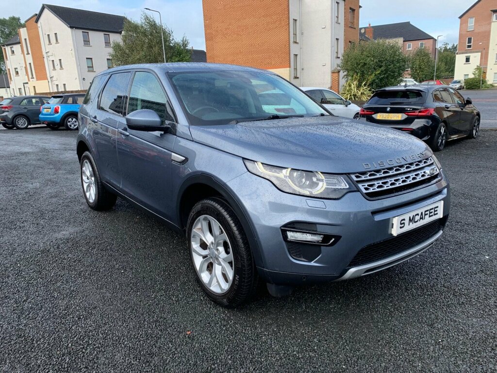 Compare Land Rover Discovery Sport 2.0 Td4 Hse 4Wd Euro 6 Ss YNZ5649 Grey