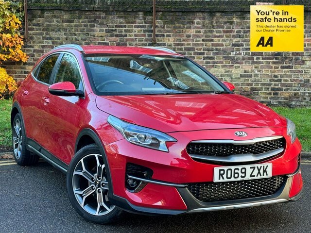Compare Kia Xceed 1.4 3 Isg 139 Bhp RO69ZXK Red