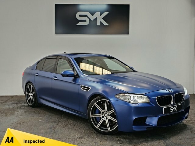 Compare BMW M5 4.4 M5 Competition Package 567 Bhp SL63VFP Blue