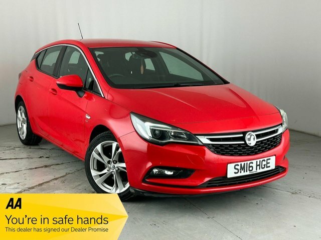 Compare Vauxhall Astra 1.4 Sri 148 Bhp SM16HGE Red