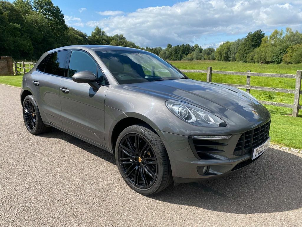 Compare Porsche Macan 3.0 Td V6 S Pdk 4Wd Euro 6 Ss RE15UXK Grey