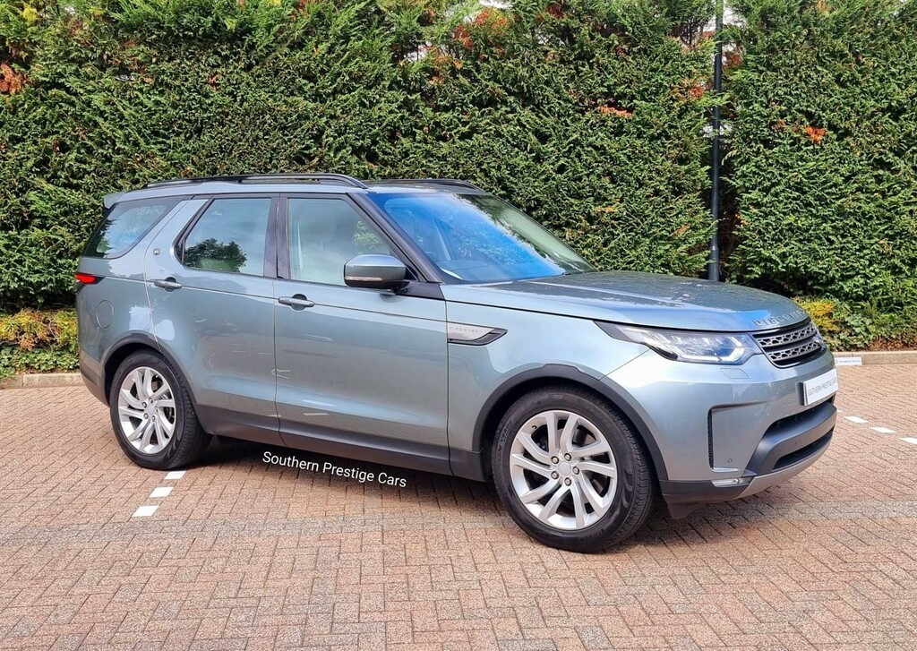 Compare Land Rover Discovery 3.0 Td V6 Se 4Wd Euro 6 Ss LR17KET Grey