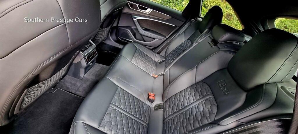 Compare Audi RS6 Avant Rs 6 Avant Tfsi Quattro Carbon Black DA21NXG Grey