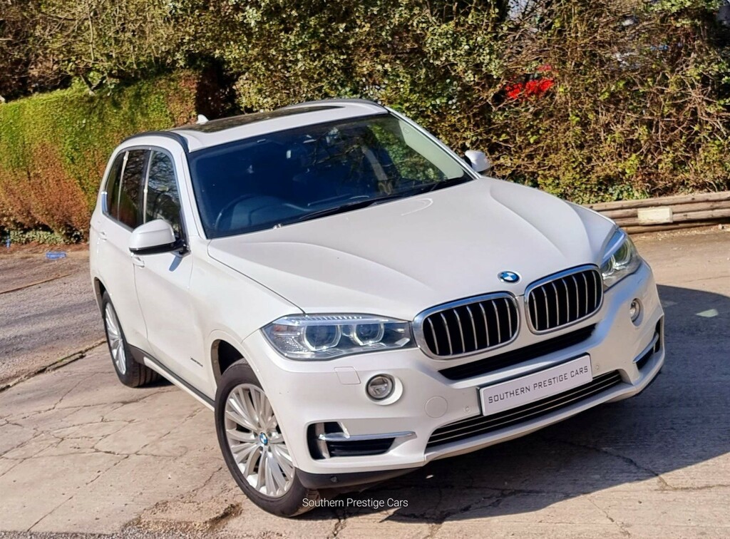 Compare BMW X5 X5 Xdrive30d Se WK64UPX White