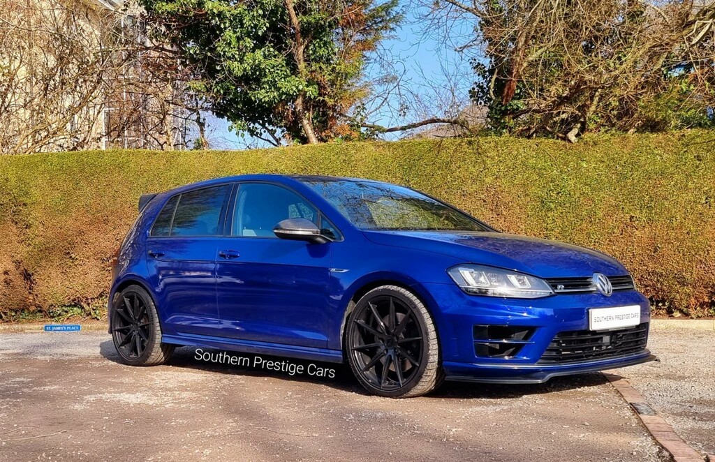 Compare Volkswagen Golf Golf R HF15WVW Blue