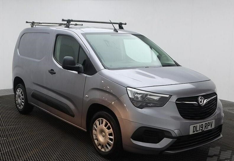 Compare Vauxhall Combo Cargo 2300 1.6 Turbo D 100Ps L1h1 Sportive Small V DL19RPV Grey