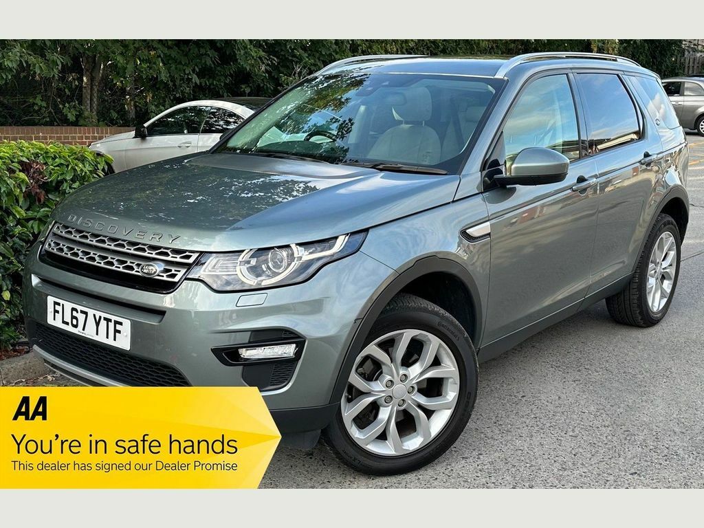 Compare Land Rover Discovery Sport 2.0 Td4 Hse 4Wd Euro 6 Ss FL67YTF Grey