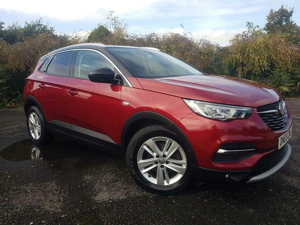 Compare Vauxhall Grandland X Suv 1.2 130Ps Business Edition Nav DN69CNJ Red
