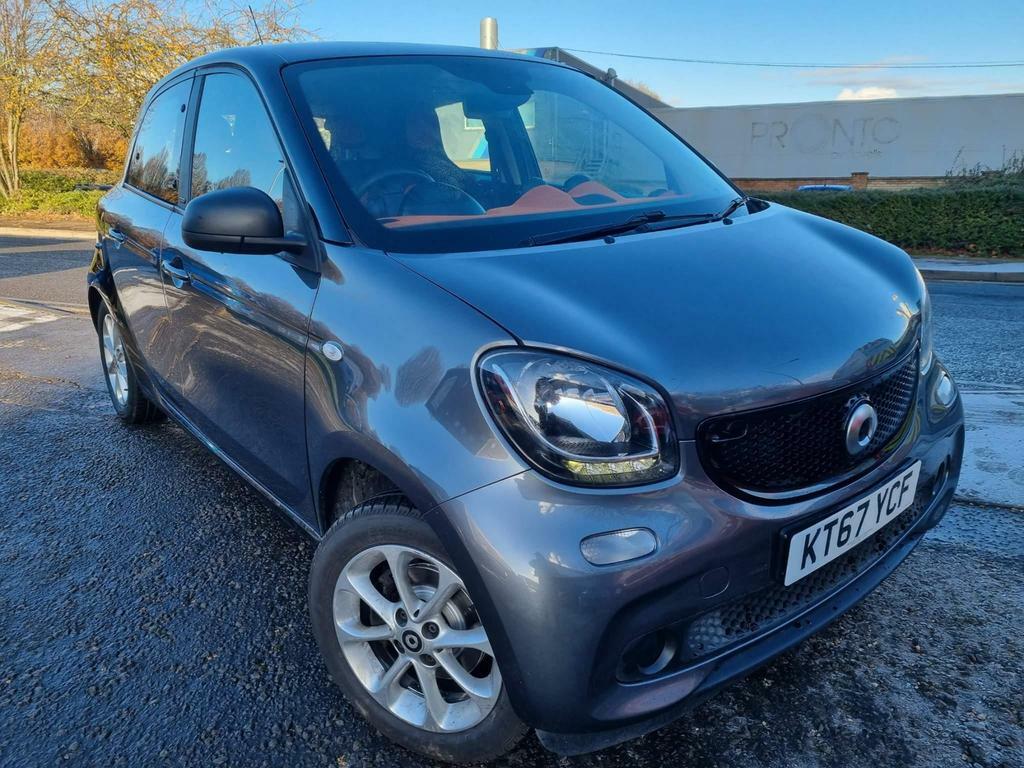 Compare Smart Forfour 1.0 Passion Euro 6 Ss KT67YCF Black
