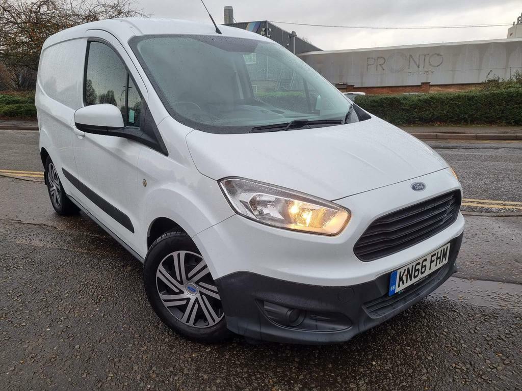 Compare Ford Transit Courier Courier 1.5 Tdci Trend L1 Euro 6 KN66FHM White