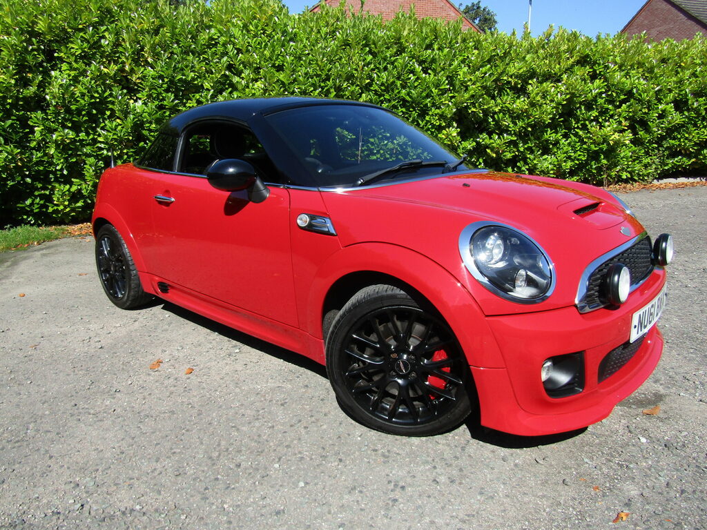 Mini Coupe John Cooper Works Red #1