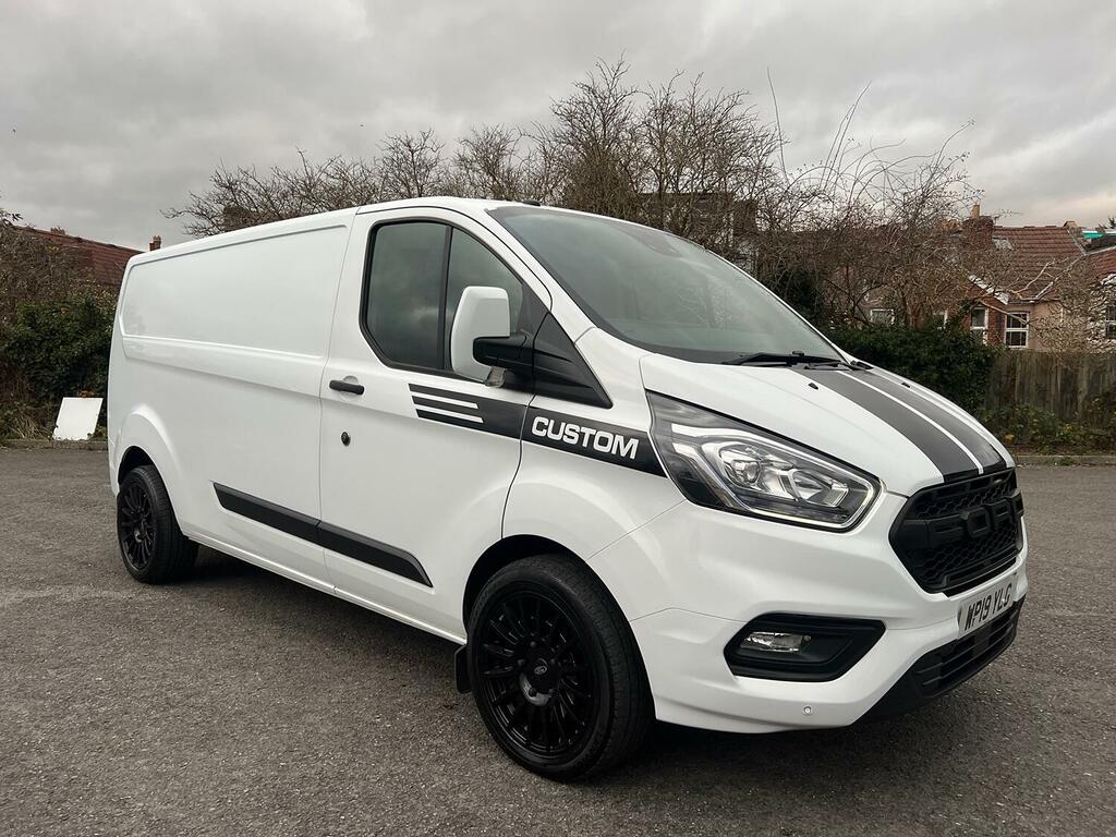 Compare Ford Transit Custom 2.0 300 Ecoblue Trend 2019 WP19YLG White