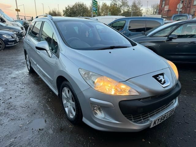 Compare Peugeot 308 SW 1.6 Sw Se Hdi KY58LGD Silver