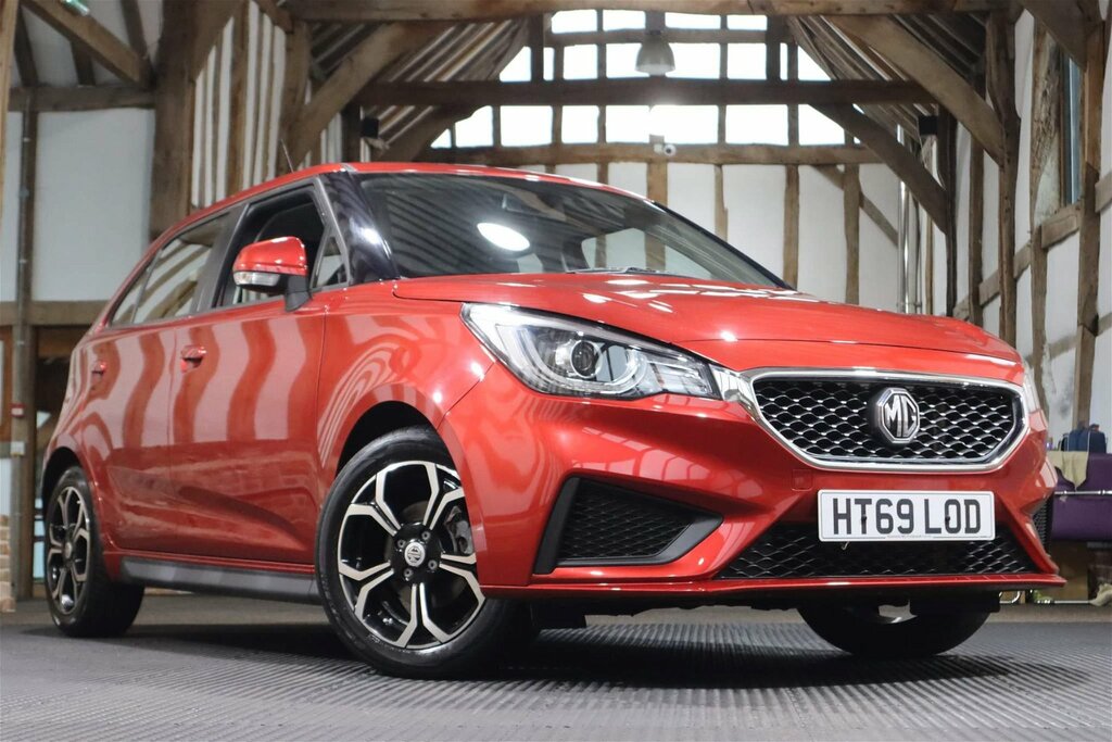 Compare MG MG3 1.5 Vti-tech Excite Euro 6 Ss HT69LOD Red