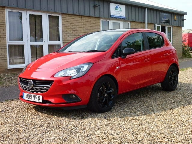 Compare Vauxhall Corsa 1.4 Griffin 89 AU19VFN Red