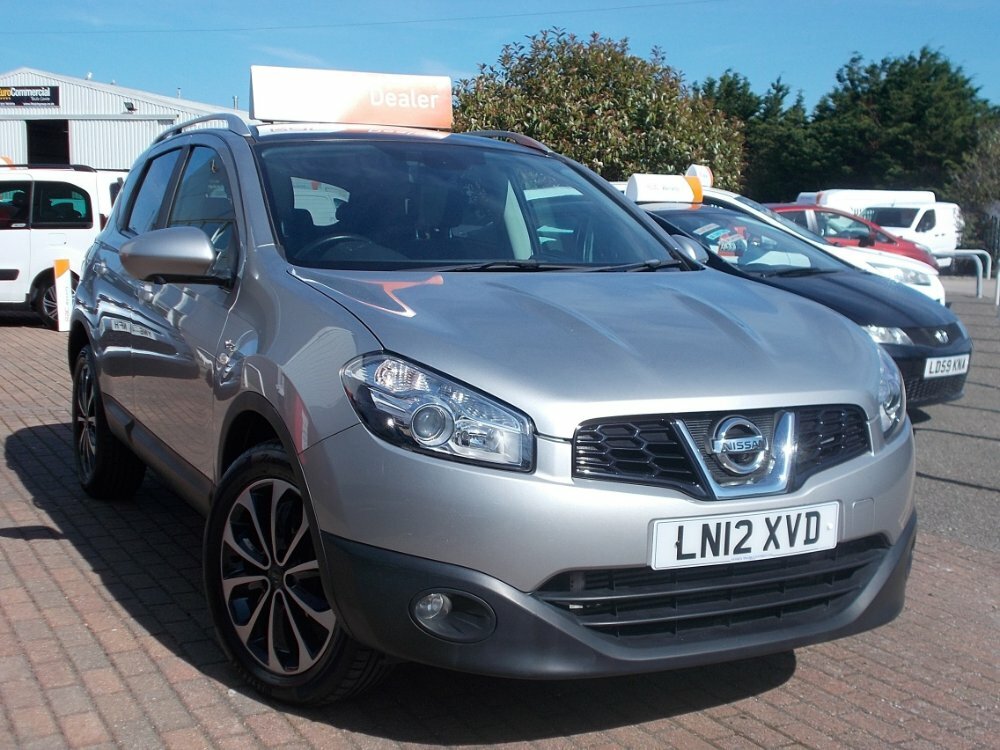 Compare Nissan Qashqai 2.0Dci N-tec 4X4 One Owner LN12XVD Silver