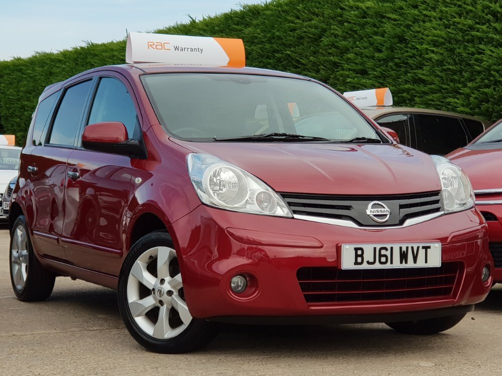 Compare Nissan Note 1.6 Tekna Only 25,000 Miles BJ61WVT Red