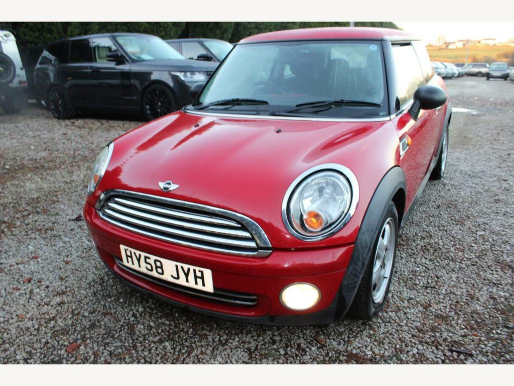 Compare Mini Hatch 1.4 One Euro 4 HY58JYH Red