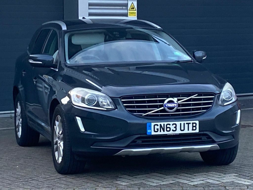 Compare Volvo XC60 2.4 D5 Se Lux Nav Geartronic Awd Euro 5 GN63UTB Grey